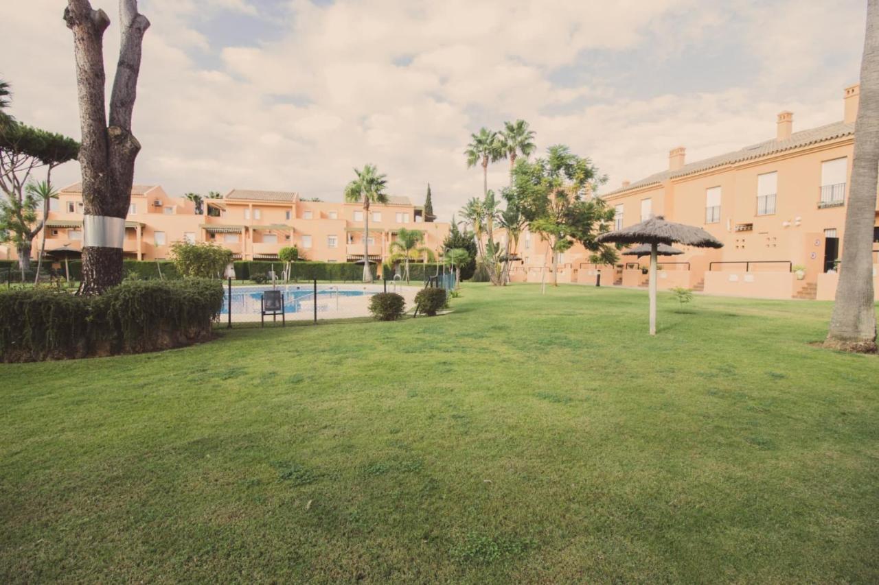 Apartamento Jardin Del Golf 2 奇克拉纳－德拉弗龙特拉 外观 照片
